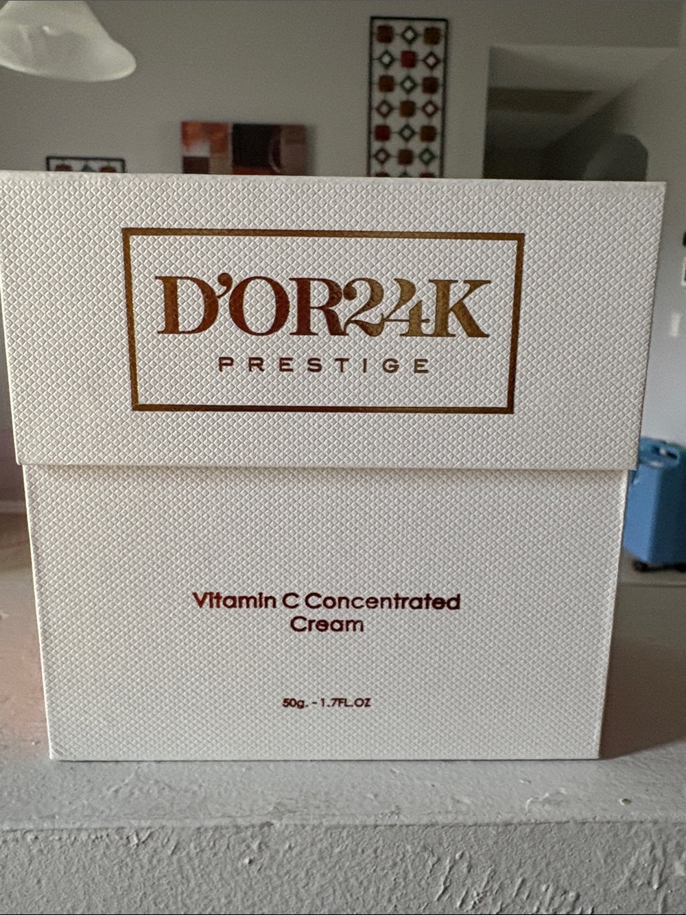 D’OR24K Vitamin C Concentrated Cream — White
